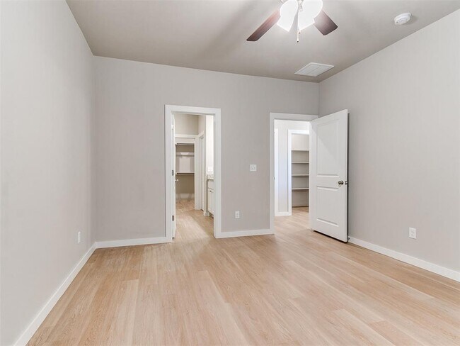 Building Photo - 8313 NW 163rd Ter