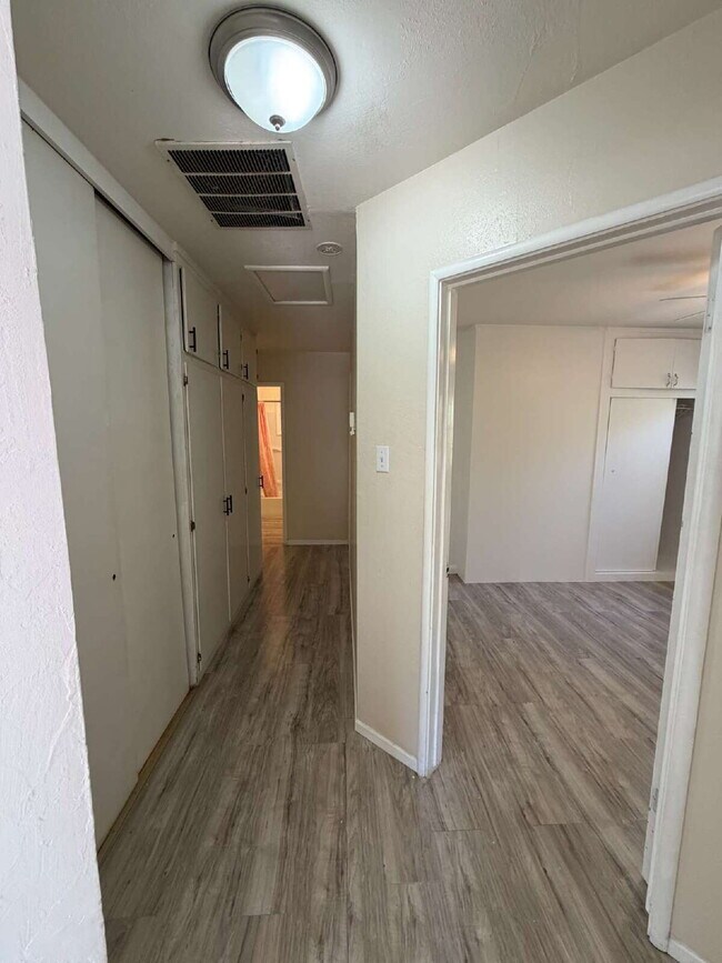 Building Photo - "Charming Concord Retreat: 3-Bedroom, 2-Bath Haven on Bel Air Drive!"