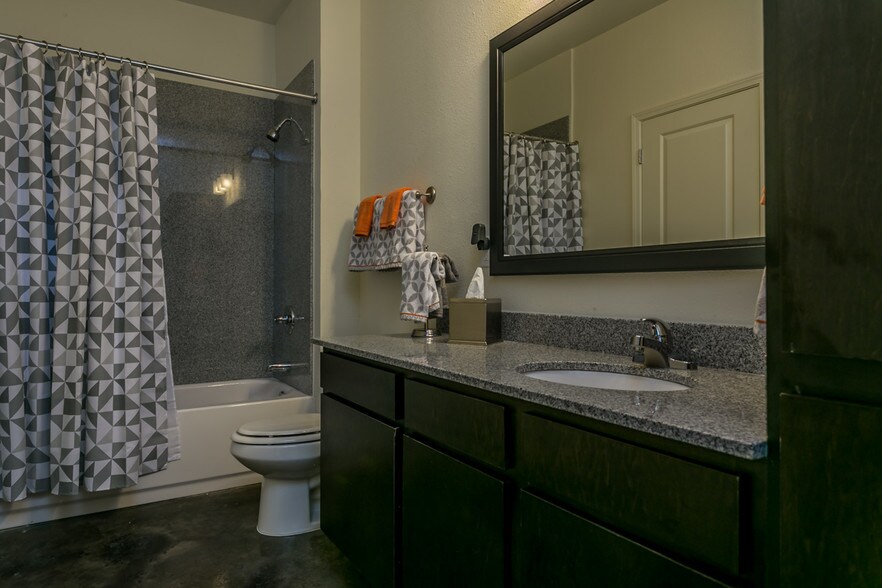 Residence At Town Square Amarillo Tx Apartment Finder
