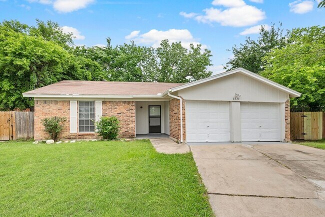 Building Photo - 6333 Scott Ct