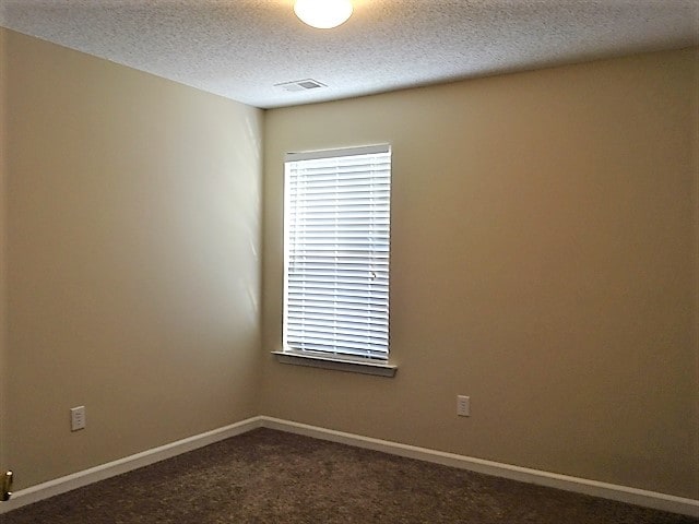 Building Photo - 214 Clay Thorn Ct