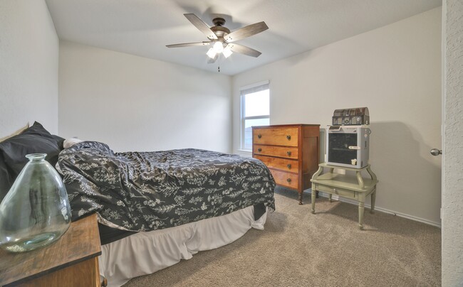 Building Photo - 15503 Crimson Topaz