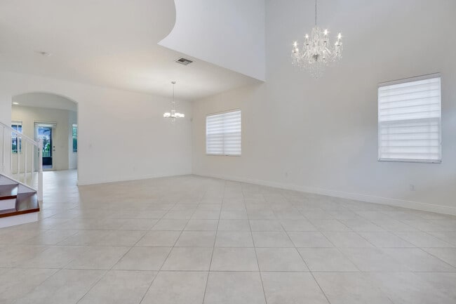 Building Photo - 9761 S Miralago Way