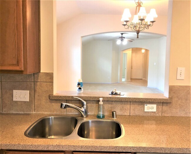 Building Photo - 2447 Morgan Ridge Ln
