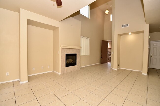 Building Photo - Beautiful Southwest 2-Story Home with Spacious Layout & Covered Patio