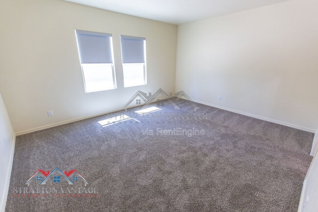 Building Photo - 5771 E Thetis Dr