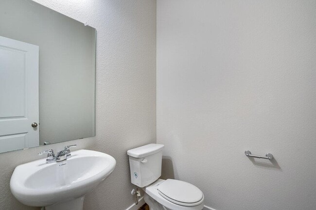 Building Photo - 505 Pearly Eye Dr