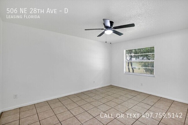 Building Photo - 506 NE 28th Ave