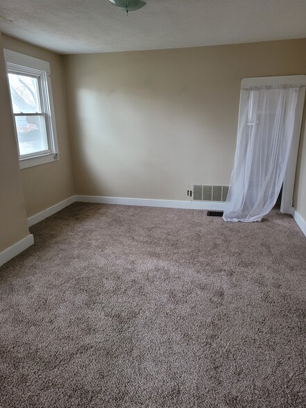 Bedroom 2 - 4509 S 2nd St