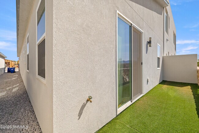 Building Photo - 4358 Capistrano Ave