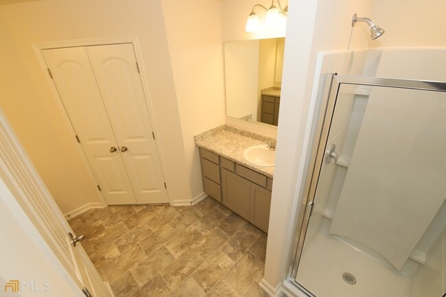 Building Photo - 85 Chastain Cir