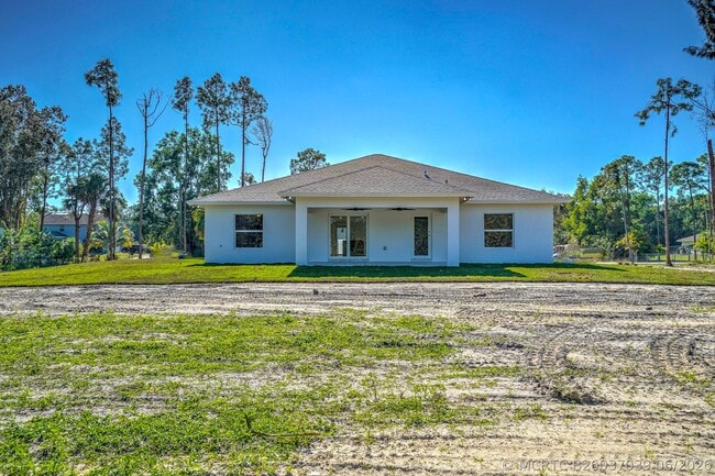 Building Photo - 13875 63rd Rd N