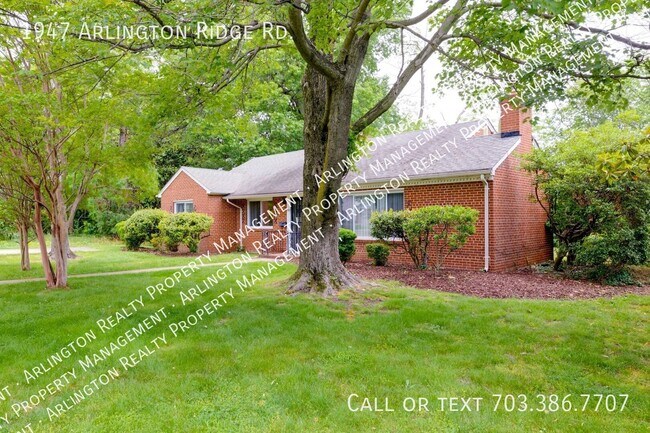 Building Photo - 1947 S Arlington Ridge Rd