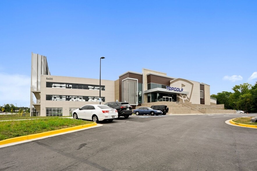 Building Photo - 106 Saint Ives Pl