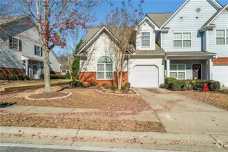 Building Photo - 2430 Clock Face Ct