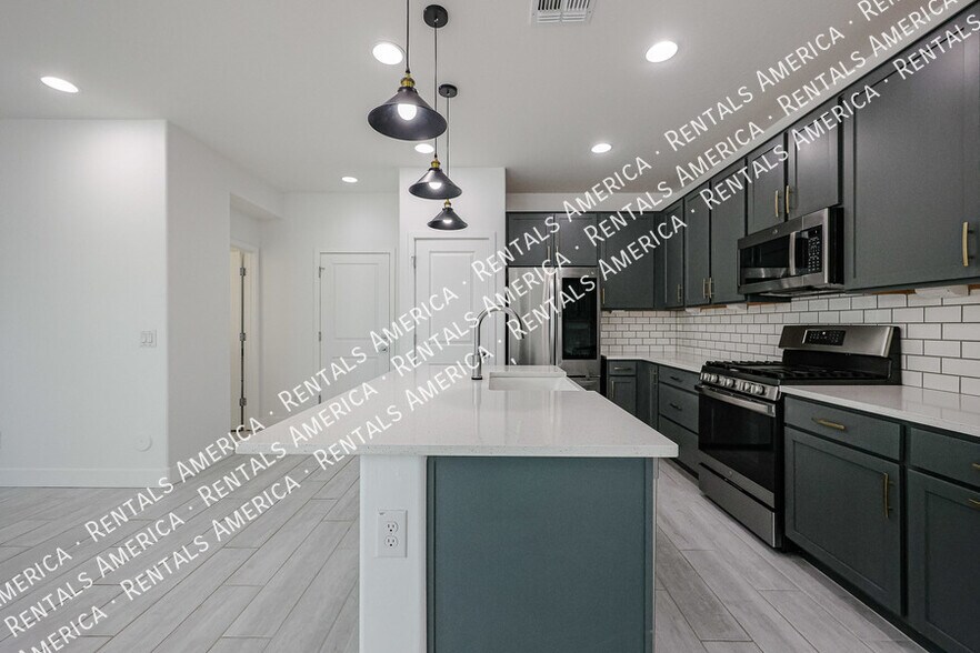 Building Photo - 1656 S 83rd Way