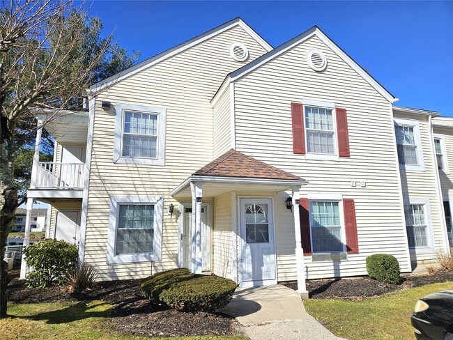 Primary Photo - 210 Fairview Cir
