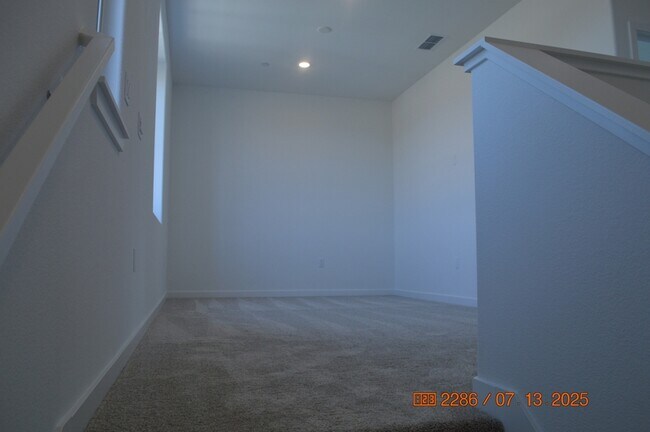 Building Photo - 8940 Pso Del Campo