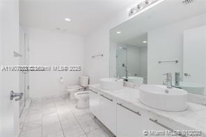 Building Photo - 888 Biscayne Blvd