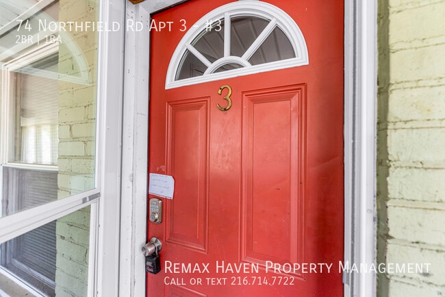 Building Photo - 74 Northfield Rd