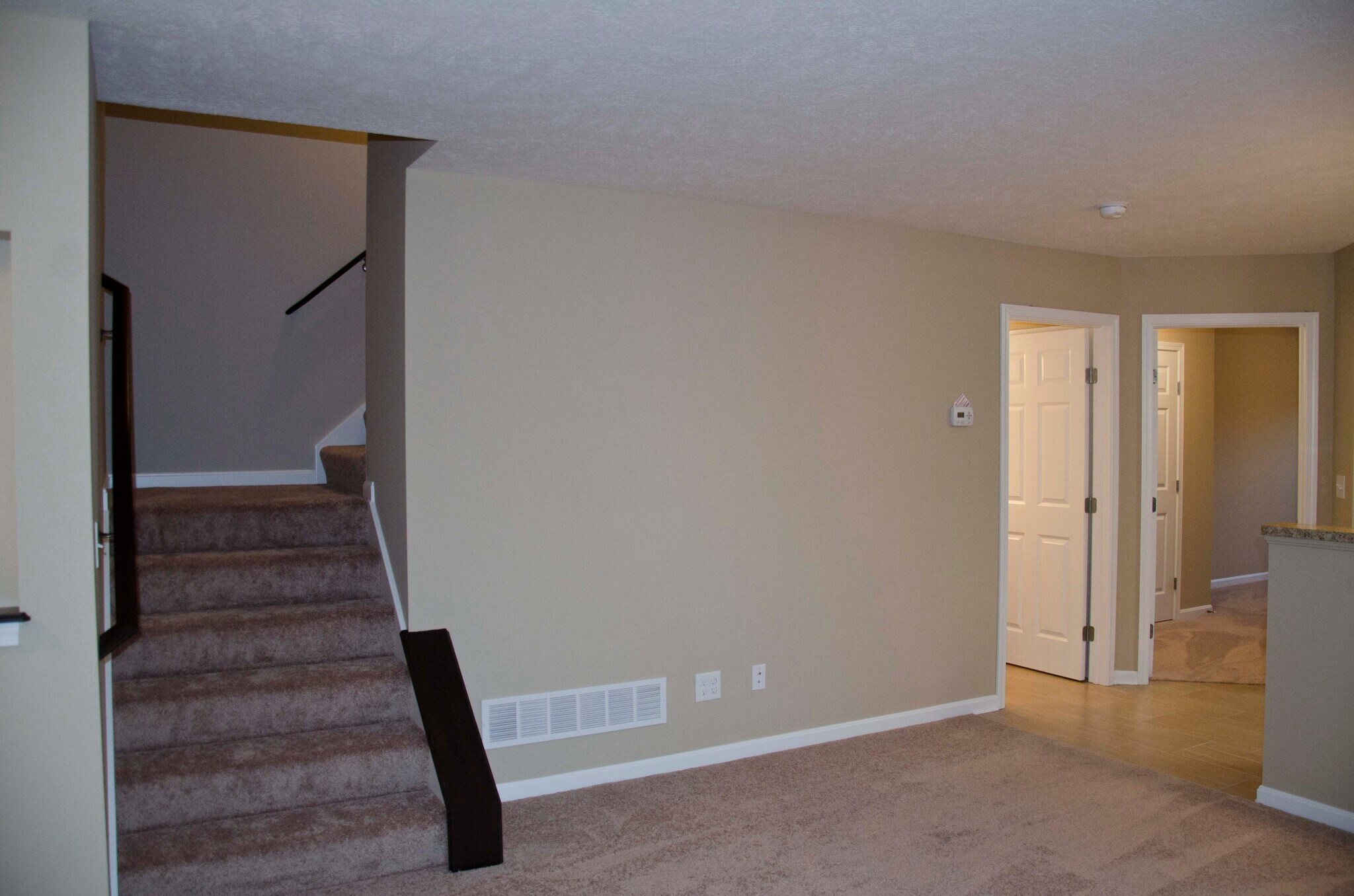 Building Photo - 1521 Meadowbrook Blvd