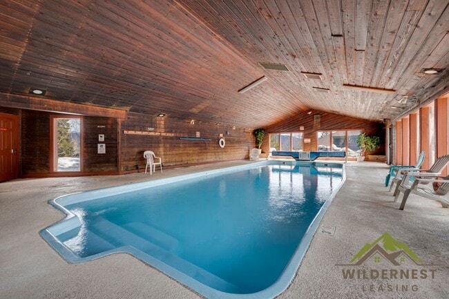 Building Photo - Bright and Welcoming Fully Furnished 2 Bedroom/2Bath Condo In Wildernest- All Utilities included