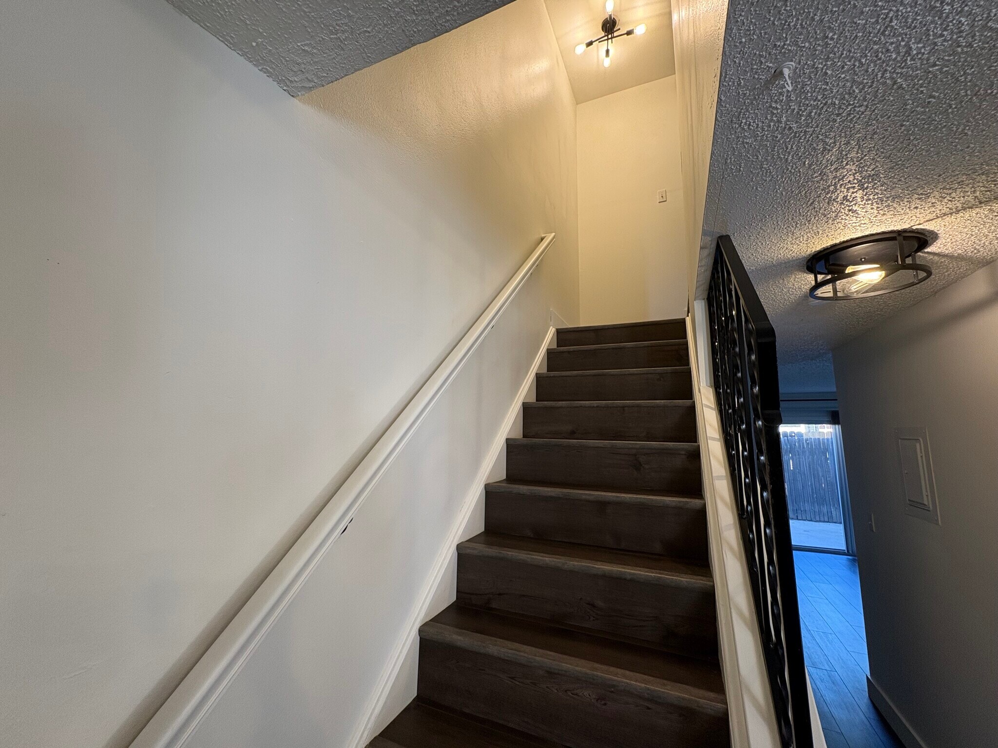 Building Photo - 30 Emery Way