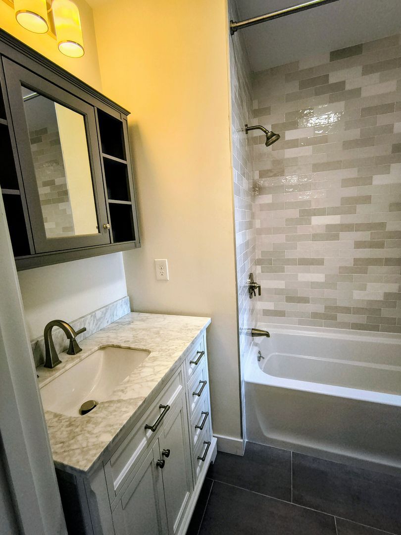 Building Photo - 7 East St