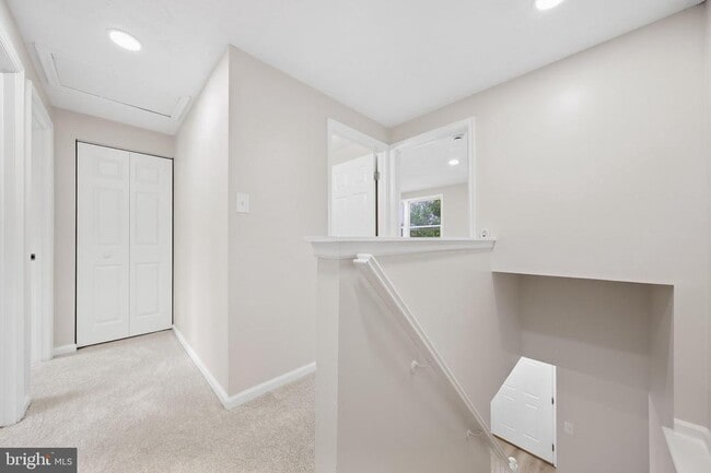 Building Photo - 6711 Kernel Ct