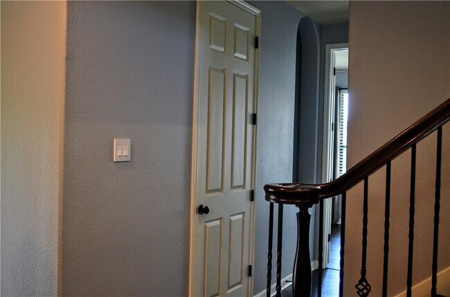 Building Photo - 117 Calima Cove