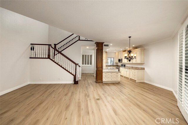 Building Photo - 154 Woodburne