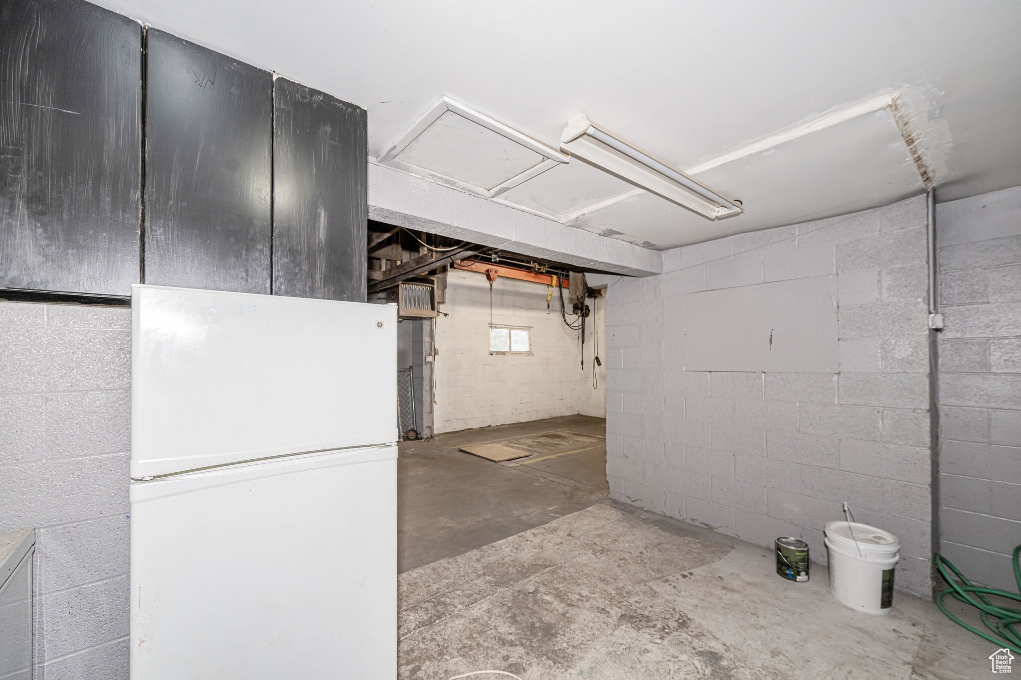 Building Photo - 561 Beverly Ave