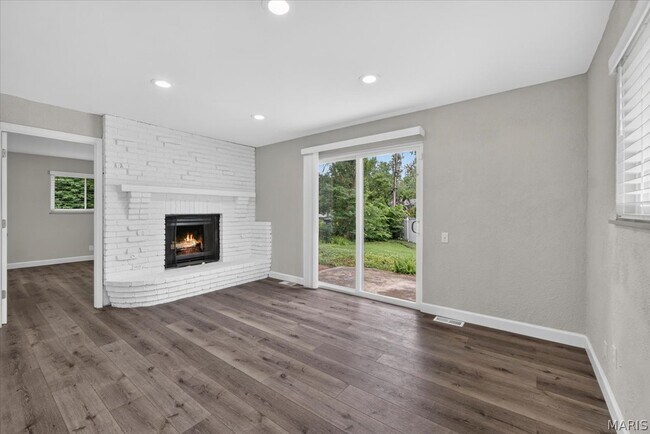 Building Photo - 328 Danworth Ct
