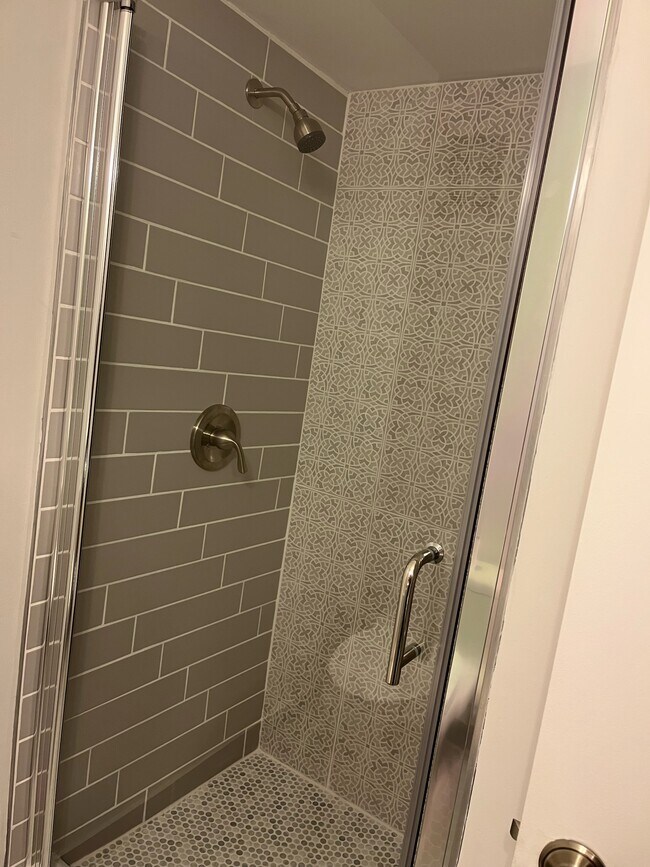 New shower - 4580 SW 68th Court Cir