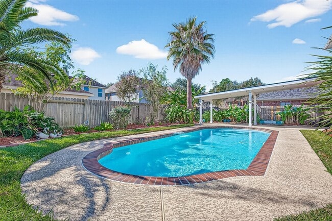 Building Photo - 24919 Spring Aspen Ct