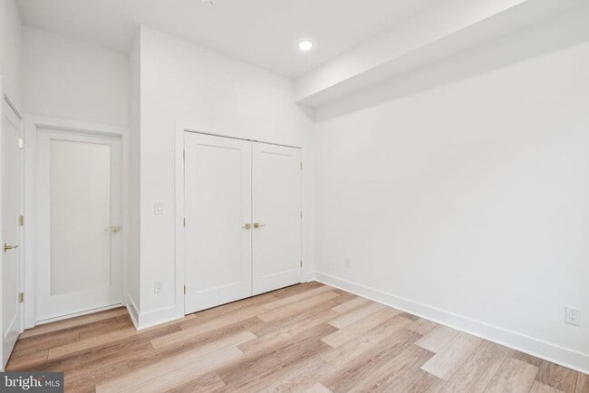 Building Photo - 5034 Florence Ave