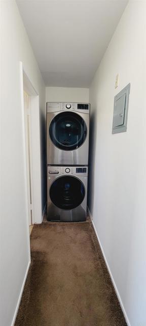 Building Photo - 16911 Glenetta Way