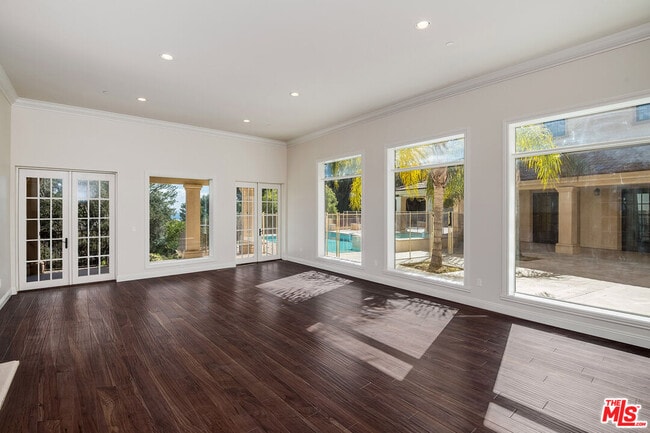 Building Photo - 17390 Tramonto Dr