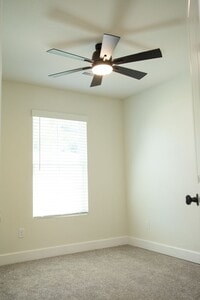 Building Photo - Newer  Townhouse in the heart of West Fork !