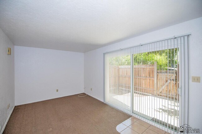 Building Photo - 123 S Magnolia Ave