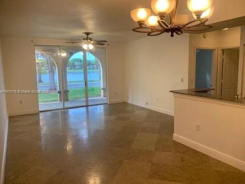 Building Photo - 2557 Centergate Dr