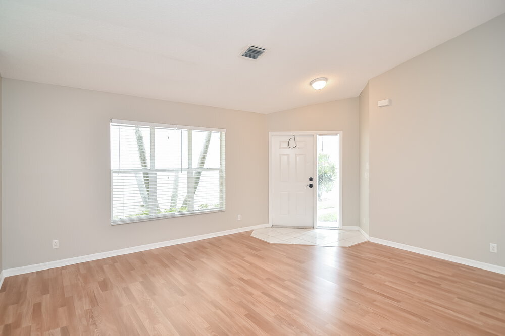 Building Photo - 23333 Sunview Way