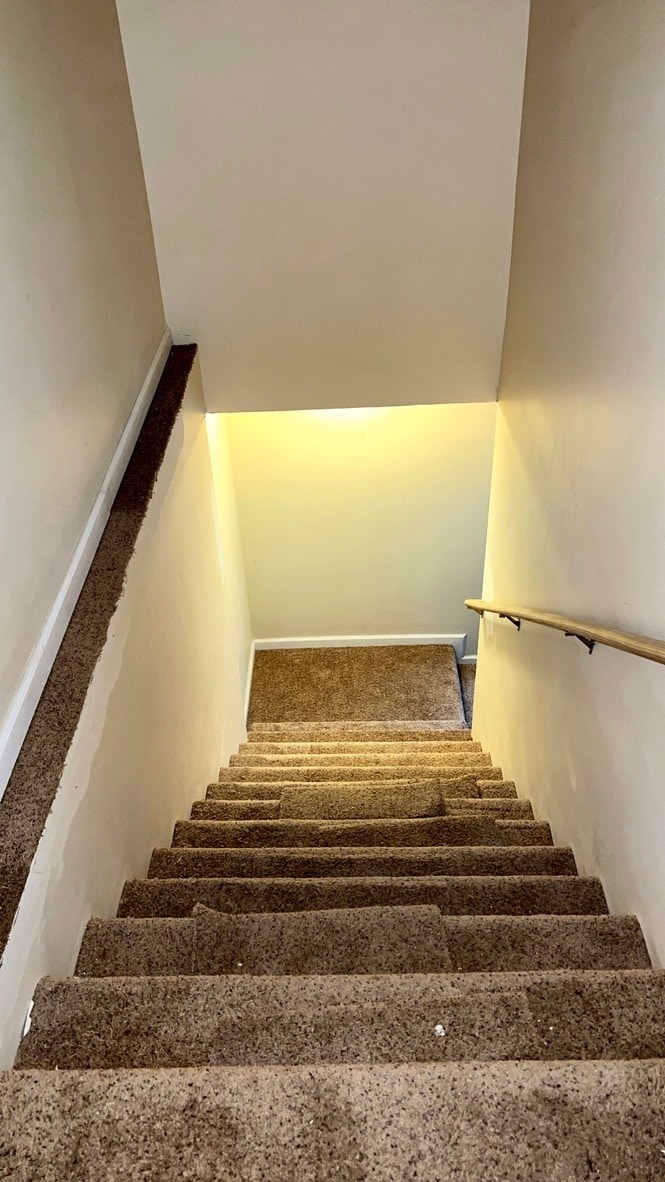4X4 STAIRCASE - 269 E 13th Ave