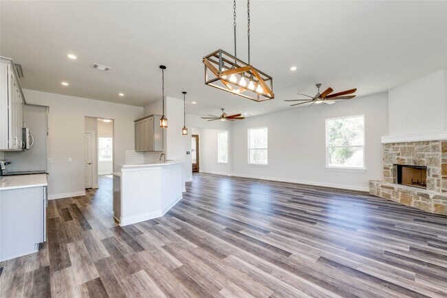 Building Photo - 137 Ohana Ct