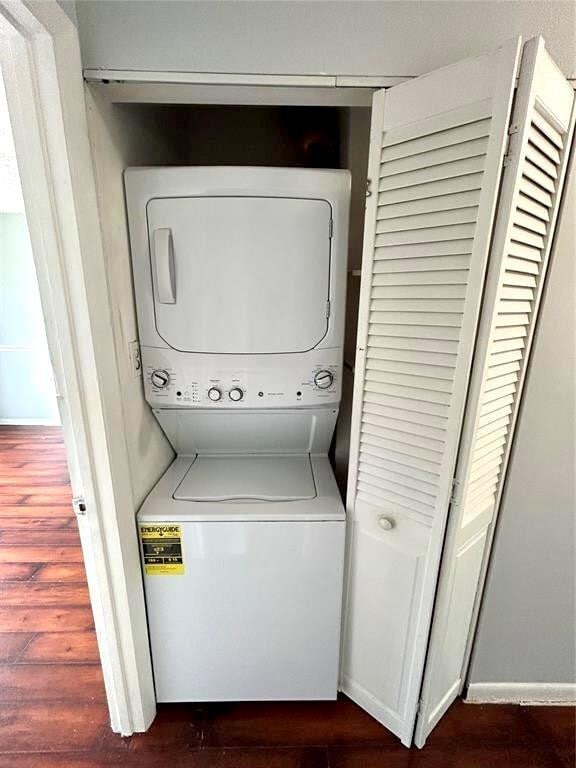 Building Photo - 8131 Lagos De Campo Blvd