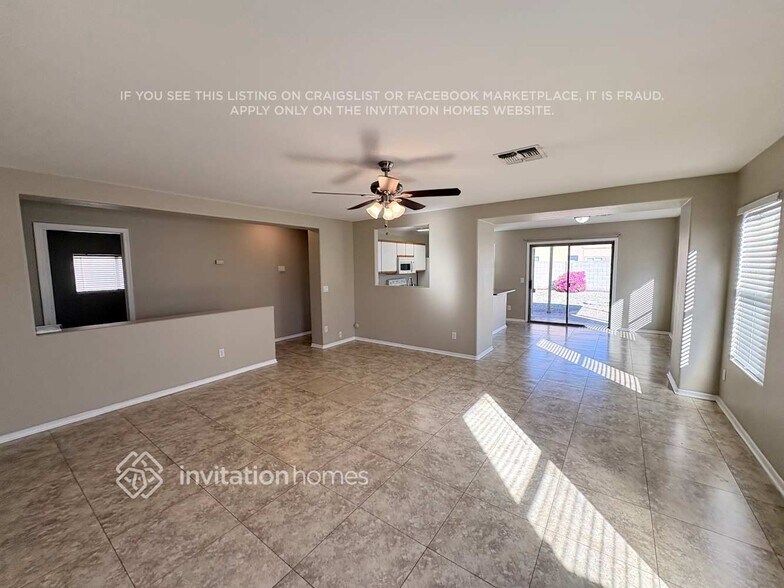 Building Photo - 11360 E Sunland Ave