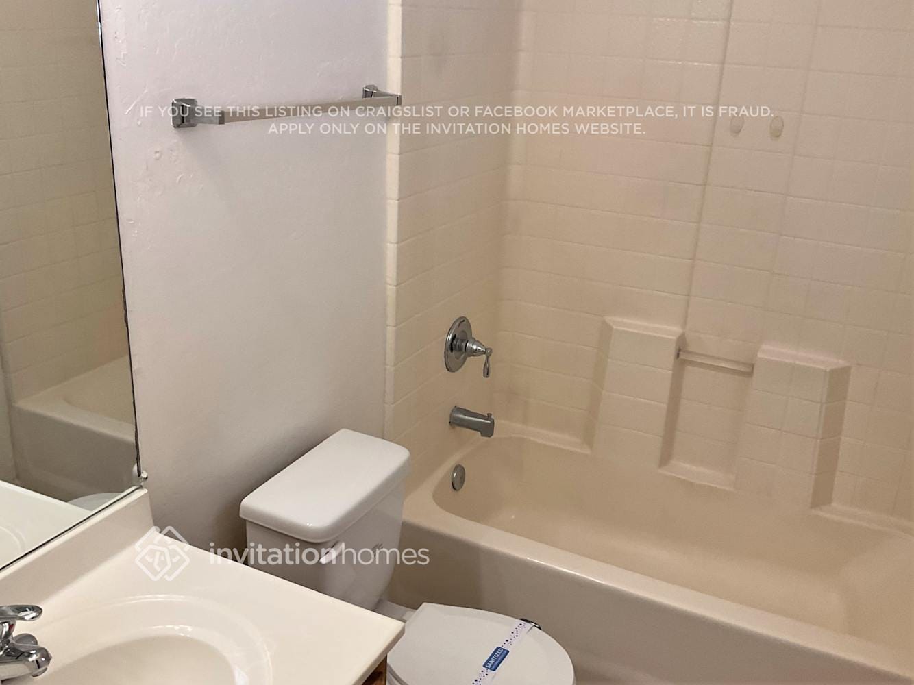 Building Photo - 250 Dakota St