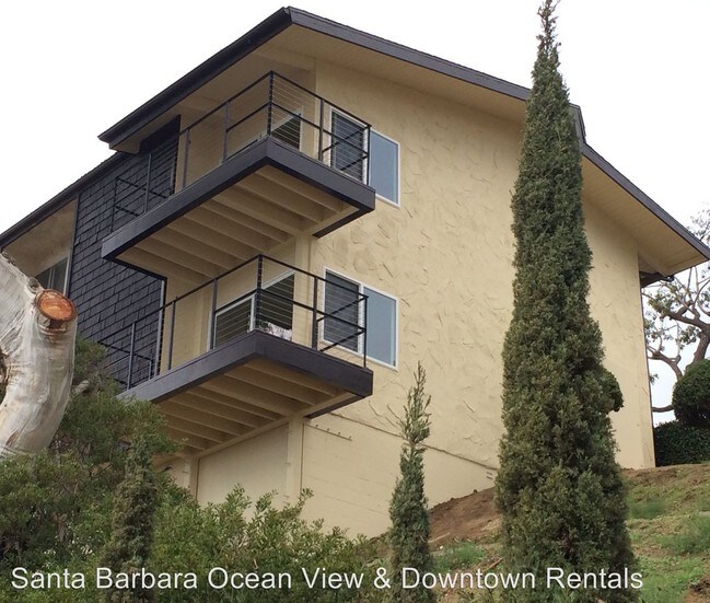 Building Photo - 515 Red Rose Ln