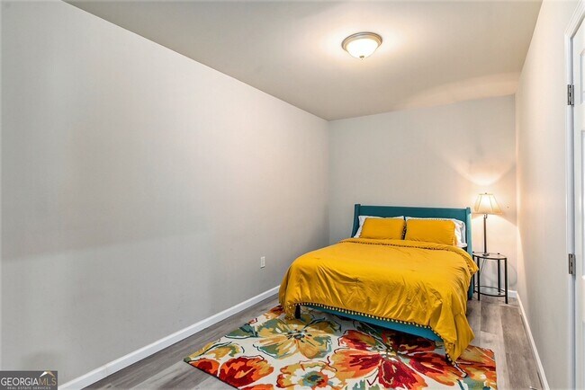 Building Photo - 138 Logan Pass Dr
