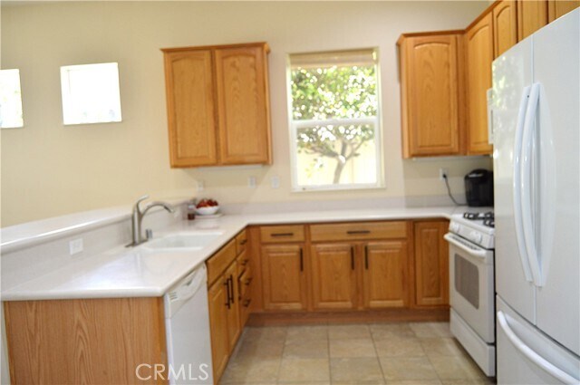 Building Photo - 1745 S Forest Oaks Dr